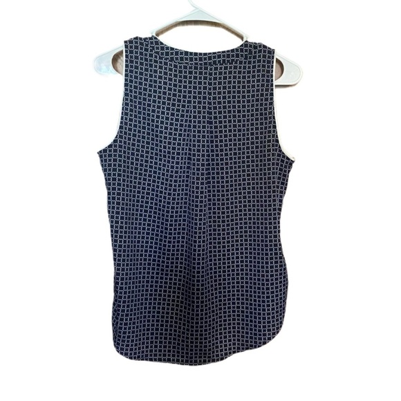 Ann Taylor Women’s Pleated Squared Print Half Button Tank Top Blouse Top Sz S - Picture 3 of 4